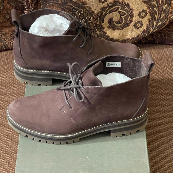 100% Auth Timberland Boots - Picture 5 of 14
